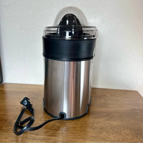 NEW Cuisinart Pulp Control Citrus Juicer CCJ-500 - Picture 3 of 6